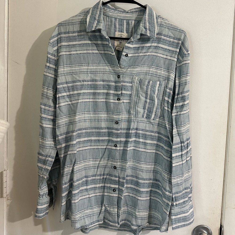 Billabong button down